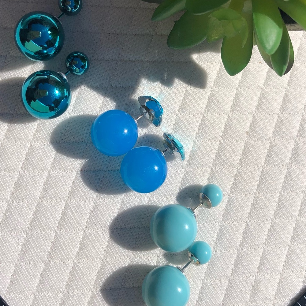 Super pretty and lightweight fun blue earrings  set of 3 💙